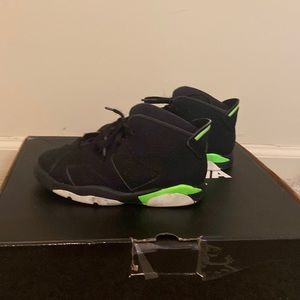 Fashion toddlers sneakers…